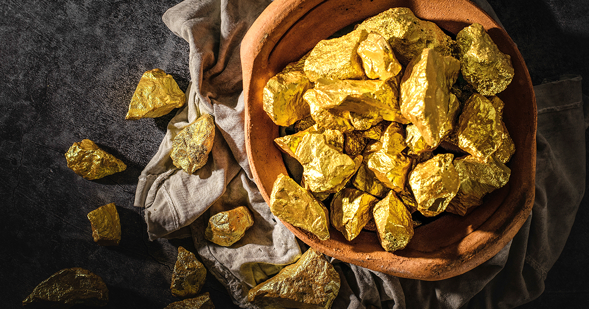 受惠多項長期順風，佈局黃金產業型基金分散投資與避險